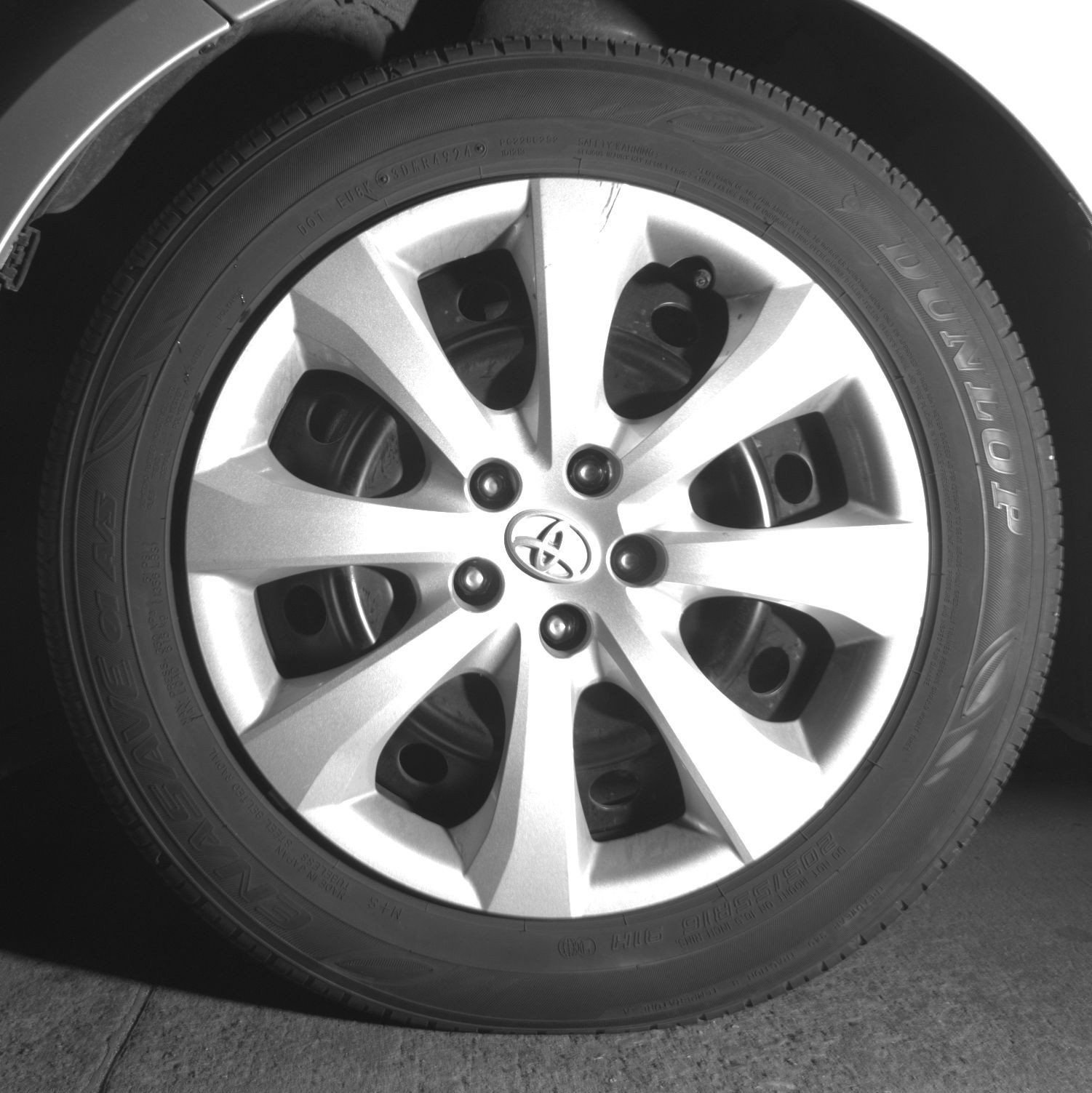 Used 2025 Toyota Corolla LE FWD image 13