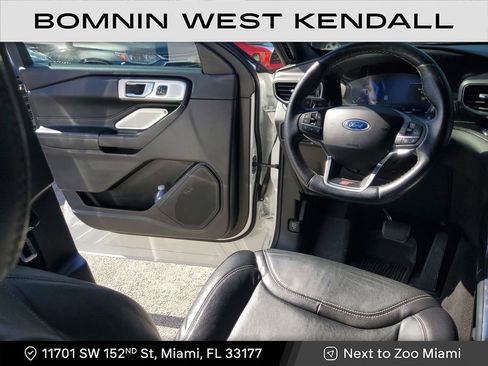 Used 2020 Ford Explorer ST w/ ST Street Pack image 15