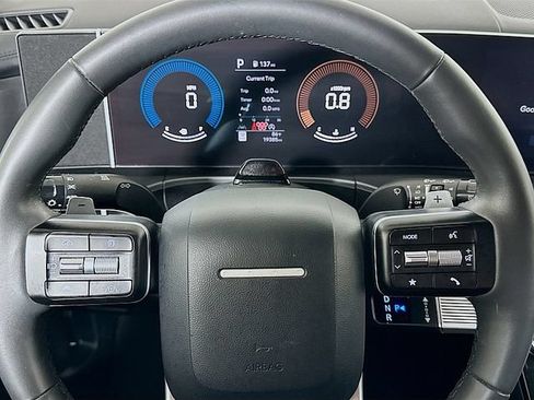 Certified 2025 Hyundai Santa Fe XRT AWD/4WD image 12