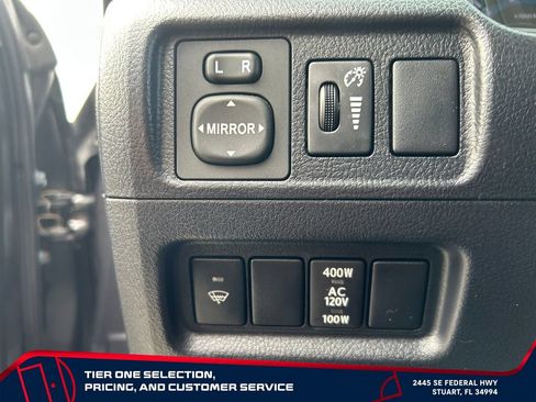 Used 2019 Toyota 4Runner SR5 AWD/4WD image 15