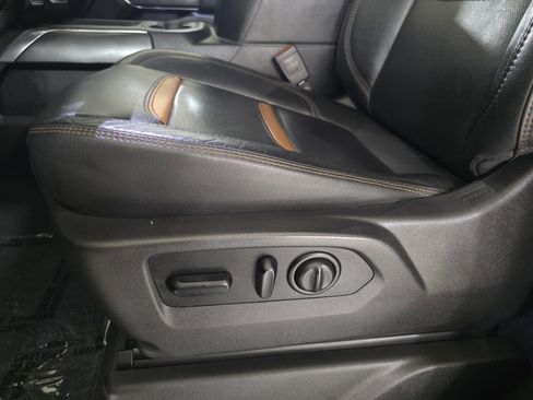 Used 2021 GMC Sierra 2500 AT4 w/ AT4 Premium Plus Package image 26