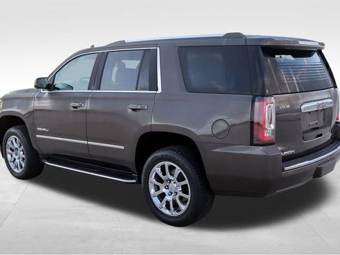 Used 2019 GMC Yukon Denali image 10