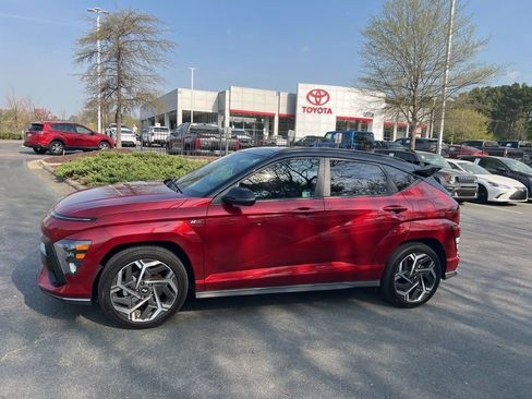 Used 2024 Hyundai Kona N Line image 6