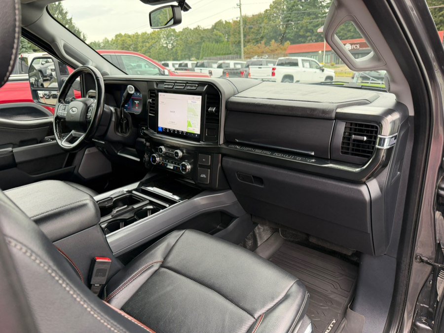Used 2024 Ford F350 Lariat w/ Black Appearance Package AWD/4WD image 26