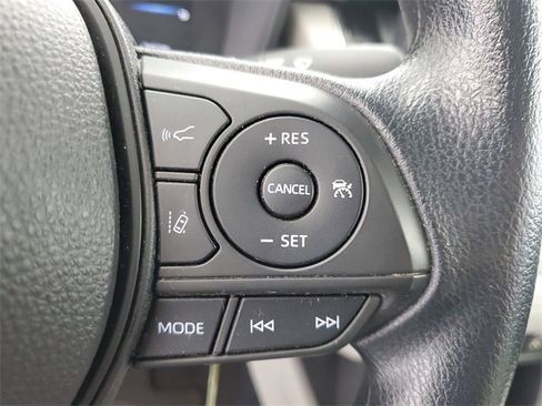 Used 2022 Toyota Corolla Cross L image 24