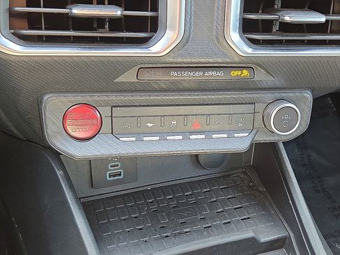 Used 2024 Ford Mustang Premium image 27