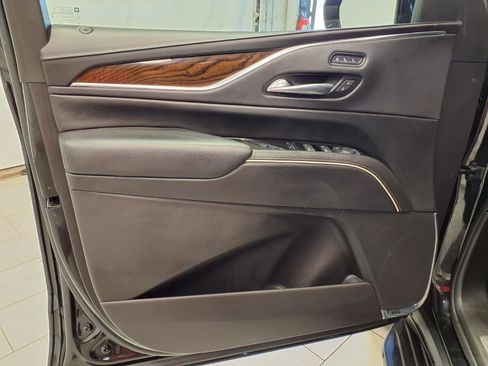 Used 2022 Cadillac Escalade Sport Platinum image 30