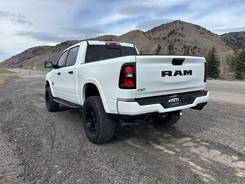New 2025 RAM 1500 Big Horn AWD/4WD image 15