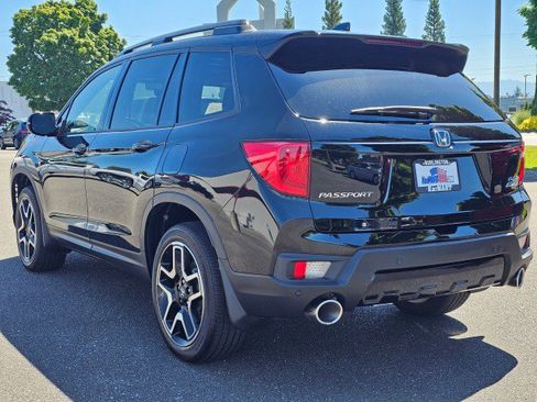 Used 2023 Honda Passport Elite image 5