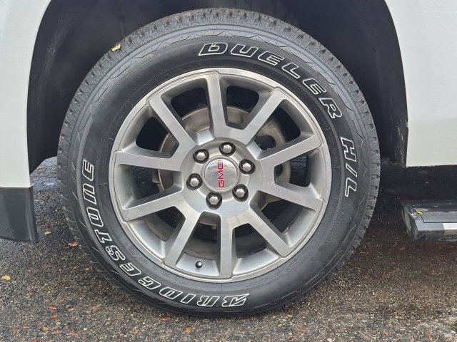 Used 2019 GMC Yukon Denali AWD/4WD image 10