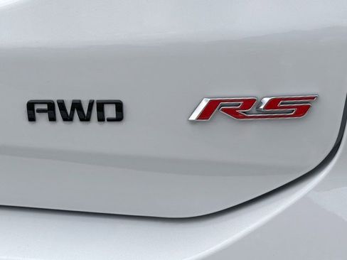 Used 2023 Chevrolet Equinox RS image 32