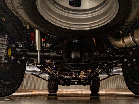 Used 2025 Ford F350 Platinum image 15