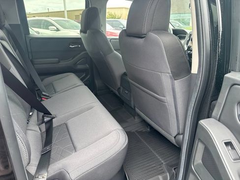 New 2026 Nissan Frontier SV w/ All-Weather Content Package AWD/4WD image 17