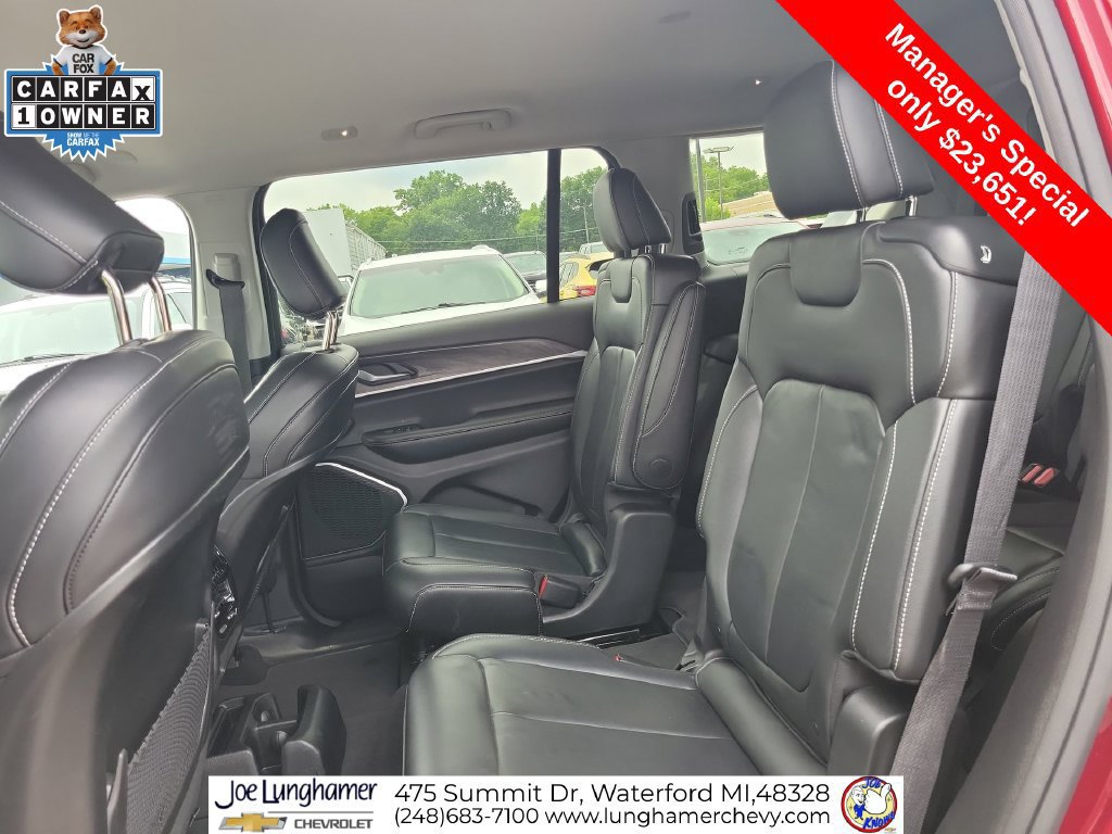 Used 2022 Jeep Grand Cherokee L Limited AWD/4WD image 27