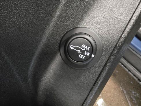 Used 2024 Chevrolet Equinox LT AWD/4WD image 14
