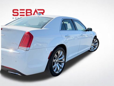 Used 2017 Chrysler 300 C w/ Safetytec Plus Group image 9