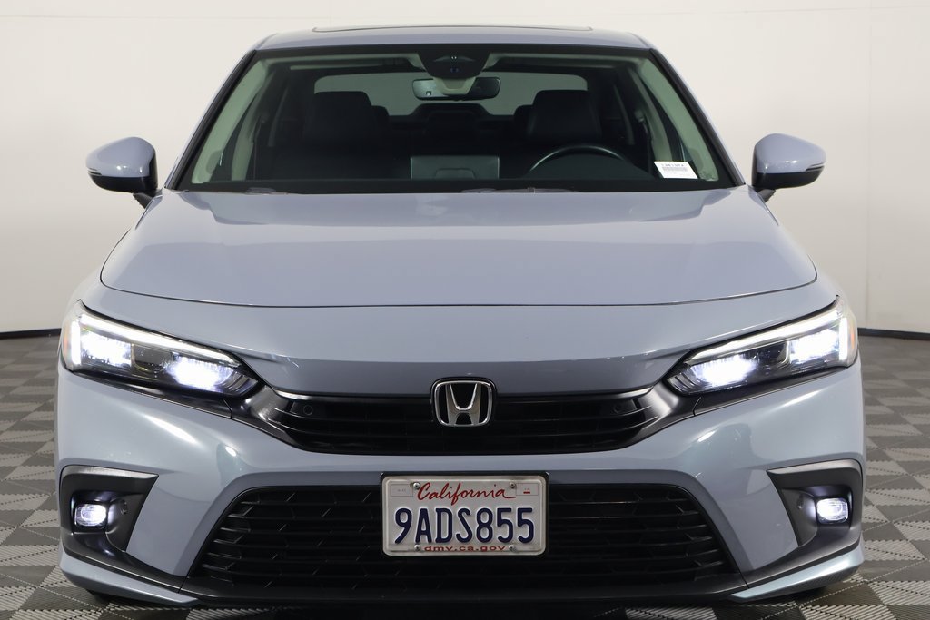 Used 2022 Honda Civic Touring image 2