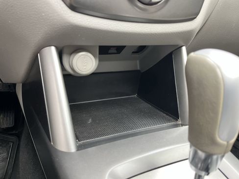 Used 2012 Subaru Forester 2.5X Limited image 20