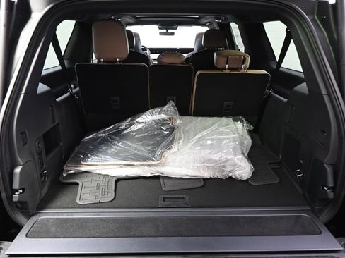 New 2026 Lincoln Navigator L Black Label AWD/4WD image 19