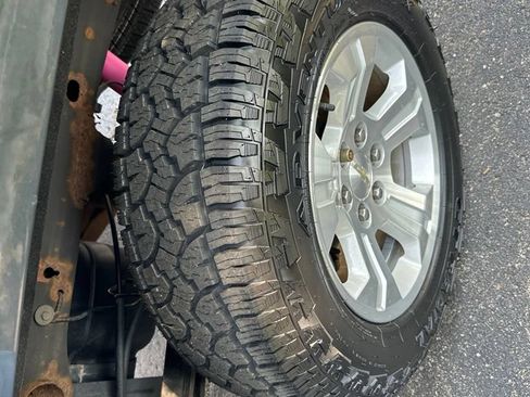 Used 2019 Chevrolet Silverado 1500 LT w/ All Star Edition AWD/4WD image 21