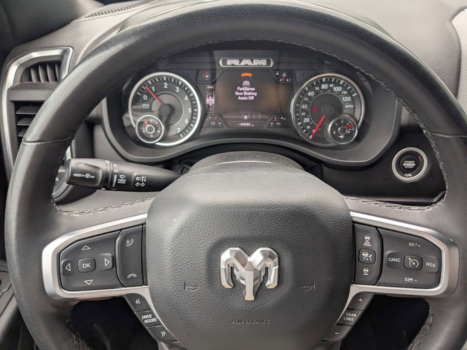 Used 2025 RAM 1500 Big Horn AWD/4WD image 28