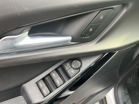 New 2026 Chevrolet Equinox LT w/ Safety and Technology Package image 13