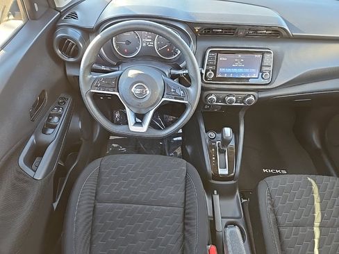 Used 2021 Nissan Kicks S image 16