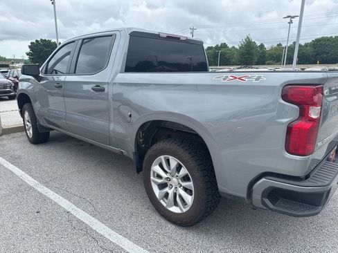 Used 2023 Chevrolet Silverado 1500 Custom AWD/4WD image 3