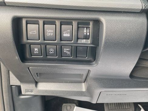 Used 2019 Subaru Forester Limited w/ Popular Package #3 image 30