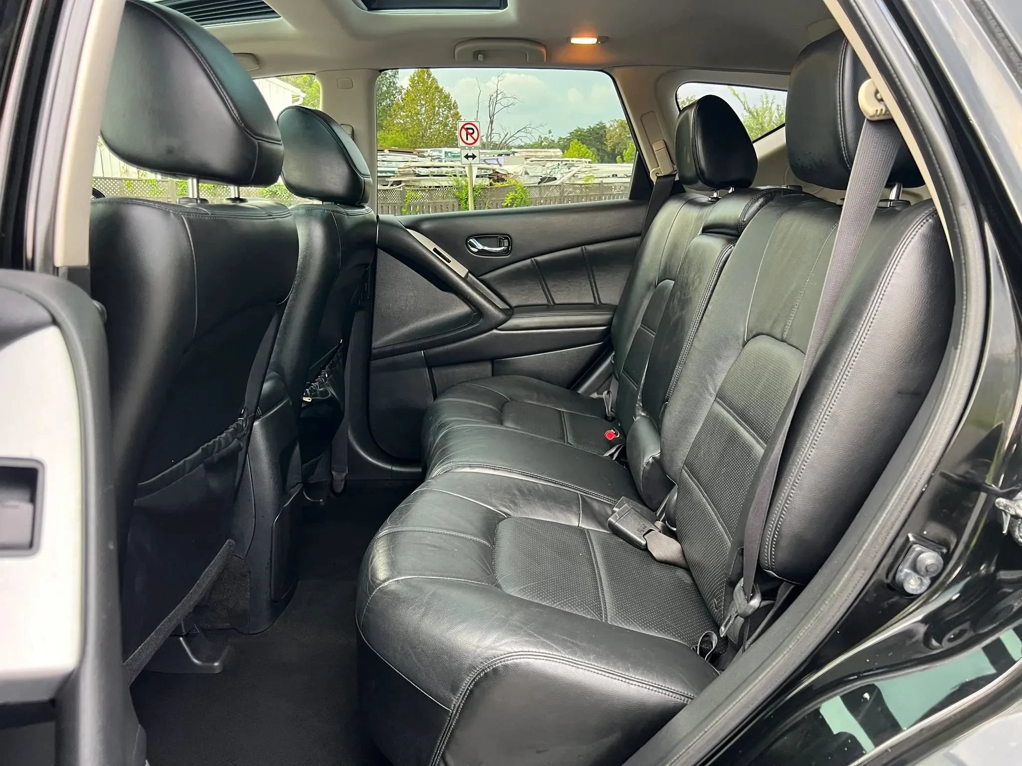 Used 2012 Nissan Murano SL w/ Navigation Pkg AWD/4WD image 18