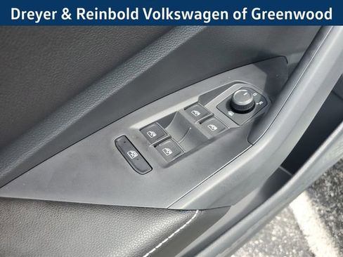 New 2025 Volkswagen Jetta S image 18