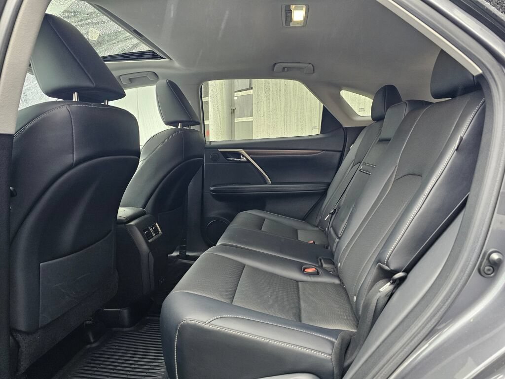 Used 2020 Lexus RX 450h AWD w/ Premium Package image 16