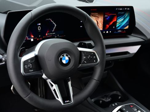 Used 2026 BMW 228i w/ Technology Package image 11