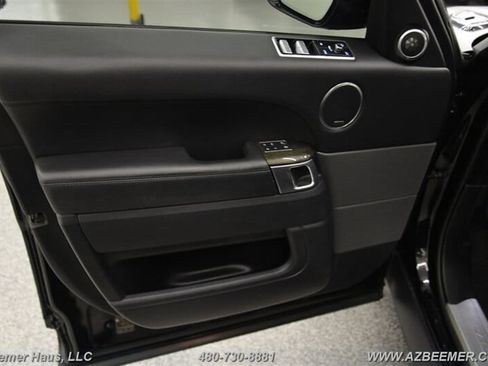 Used 2019 Land Rover Range Rover Sport HSE image 37