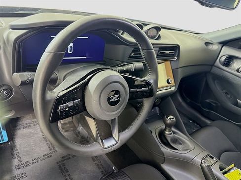 Used 2025 Nissan Z Sport w/ Floor Mat Package image 9