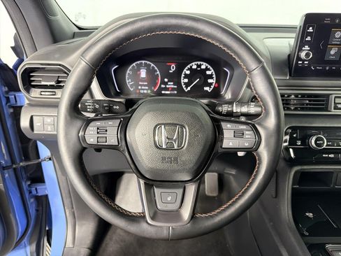 Used 2023 Honda Pilot TrailSport image 24