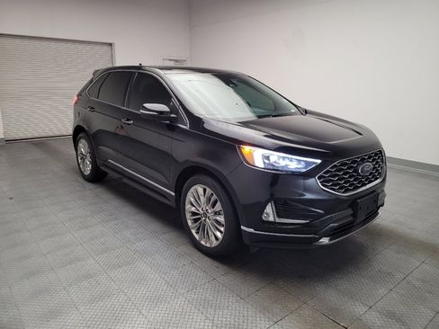 Used 2020 Ford Edge Titanium w/ Equipment Group 301A AWD/4WD image 13