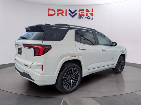 New 2026 GMC Terrain Denali image 5