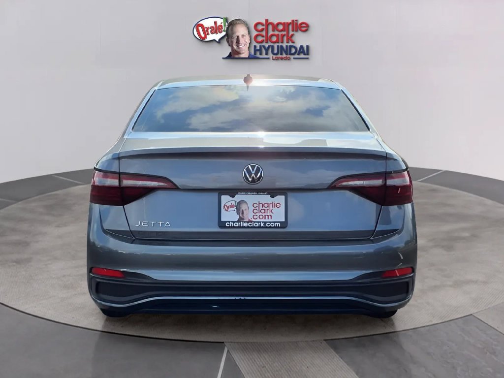 Used 2024 Volkswagen Jetta S FWD image 4