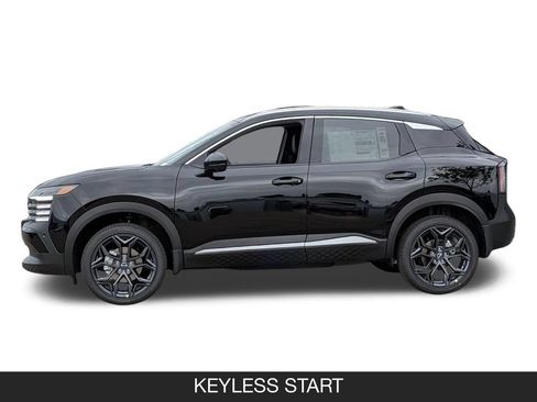 New 2026 Nissan Kicks SR FWD image 5