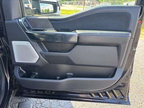 Used 2025 Ford F250 Platinum AWD/4WD image 14