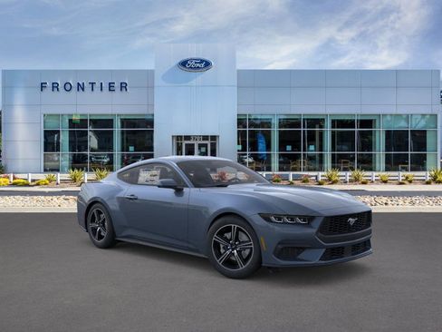 New 2025 Ford Mustang Coupe image 7