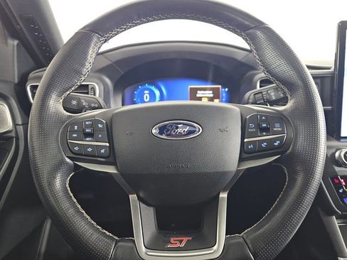 Used 2020 Ford Explorer ST w/ ST Street Pack image 28