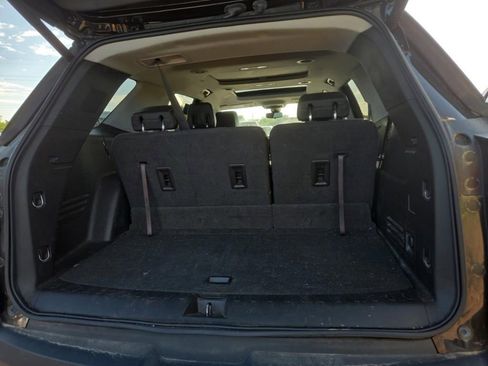 Used 2018 Chevrolet Traverse LT AWD/4WD image 12