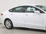 Used 2016 Ford Fusion SE image 3