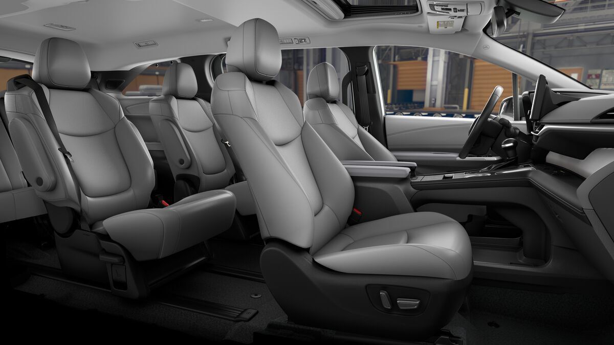 New 2026 Toyota Sienna XLE AWD/4WD image 20