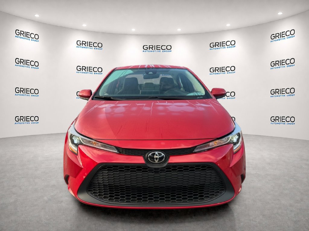 Used 2021 Toyota Corolla LE FWD image 2