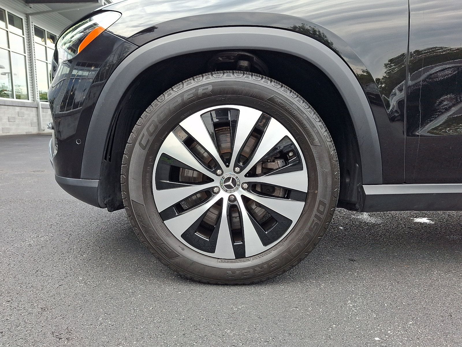 Certified 2025 Mercedes-Benz GLE 450 4MATIC image 8