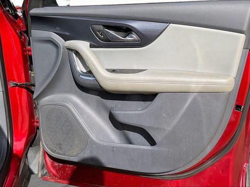 Used 2021 Chevrolet Blazer LT FWD image 22
