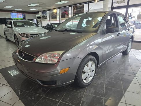 Used 2007 Ford Focus S image 1